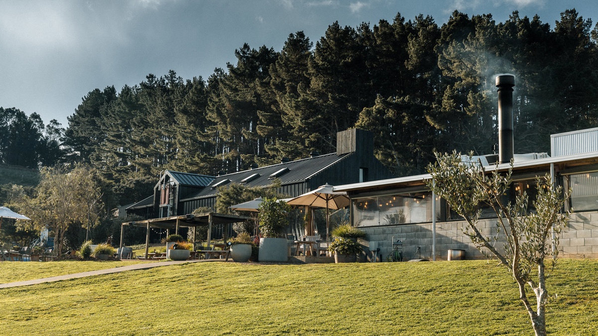 The Heke grounds