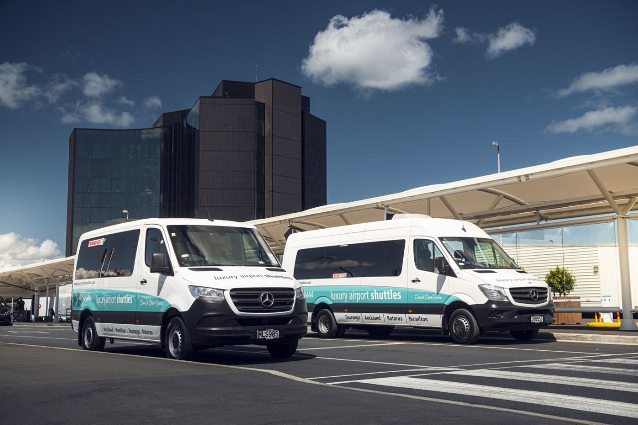 Luxury Airport Shuttles fleet vehicles.