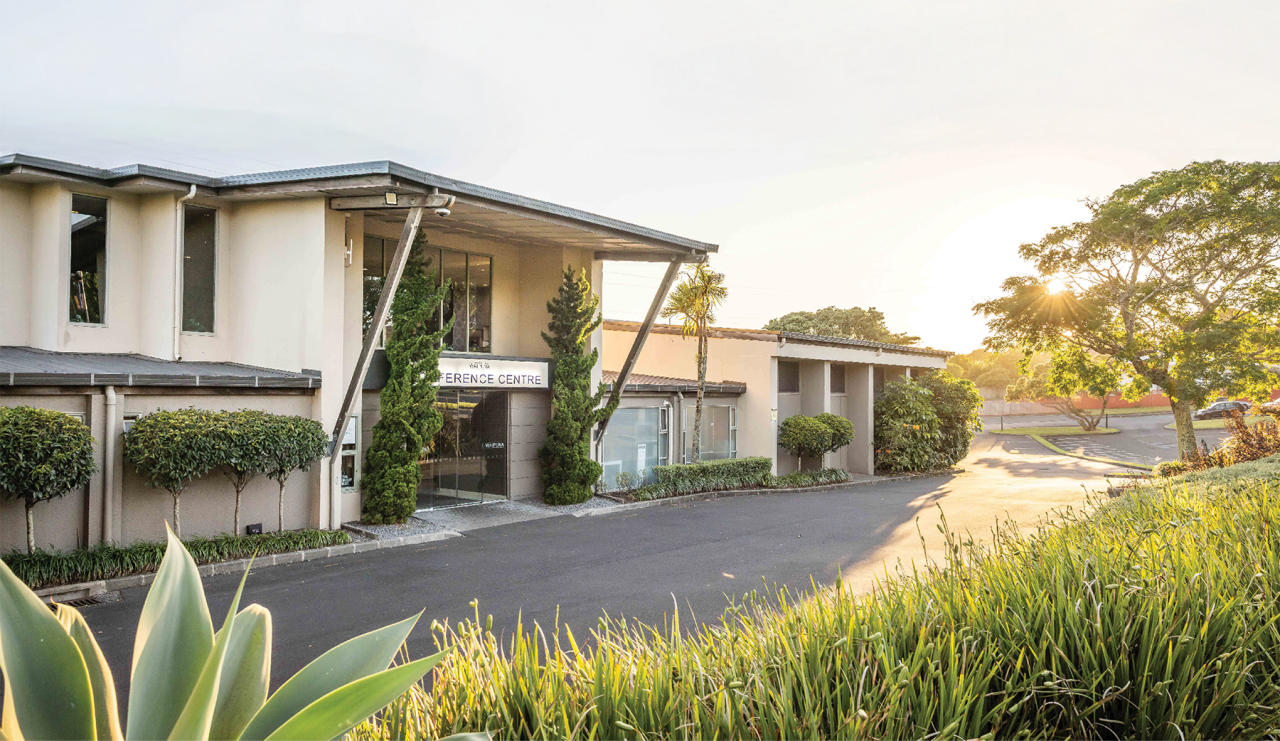 Waipuna Hotel & Conference Centre - exterior photo of the hotel