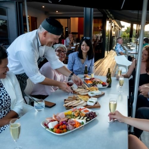 The Parnell Hotel &amp; Conference Centre 6