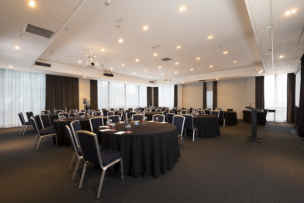 Rydges Auckland Hobson Room - Cabaret