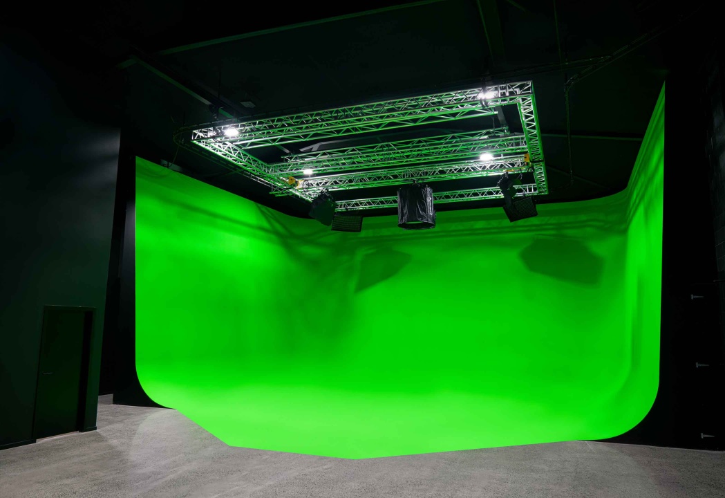 Viva La Dirt League green screen in Henderson studio
