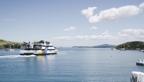 Fullers ferry heading out to sea