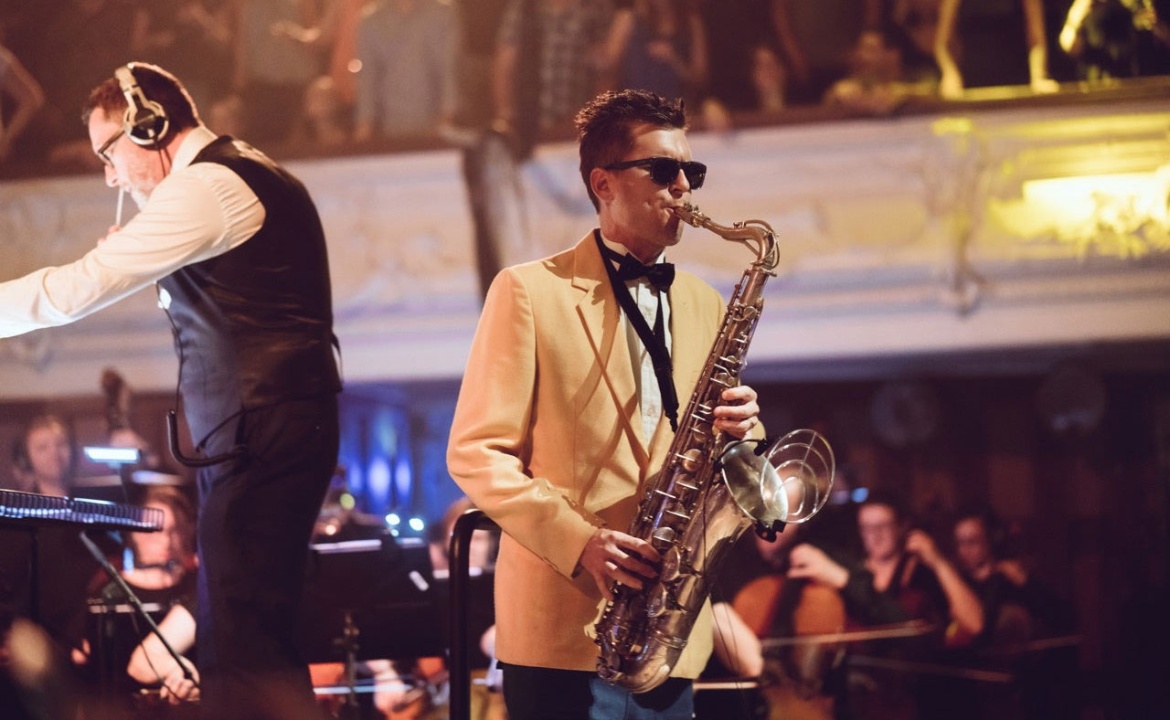 Sax players